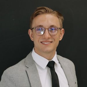 Meet your Posher, James